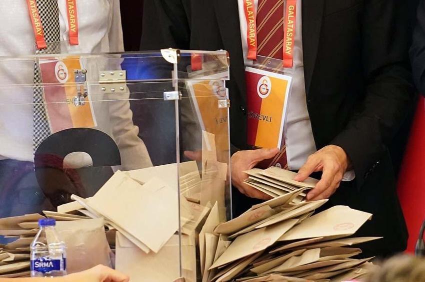 Galatasaray'da kritik seçim! Kim başkan olacak? İşte Dursun Özbek ve Eşref Hamamcıoğlu'nun listesi... Oy verme işlemi sona erdi...