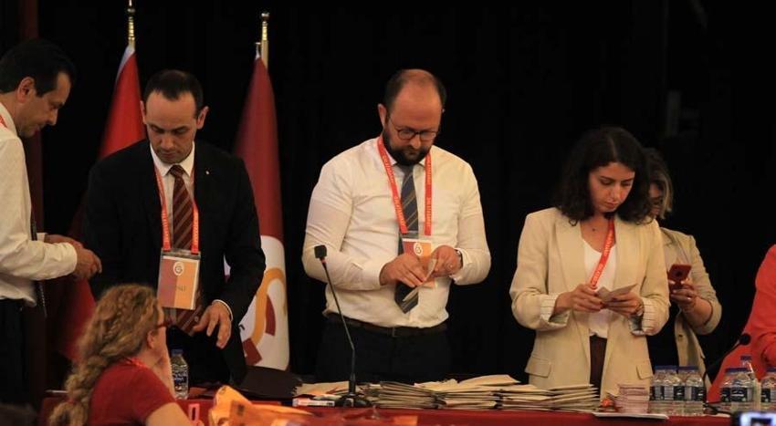 Galatasaray'da kritik seçim! Kim başkan olacak? İşte Dursun Özbek ve Eşref Hamamcıoğlu'nun listesi... Oy verme işlemi sona erdi...