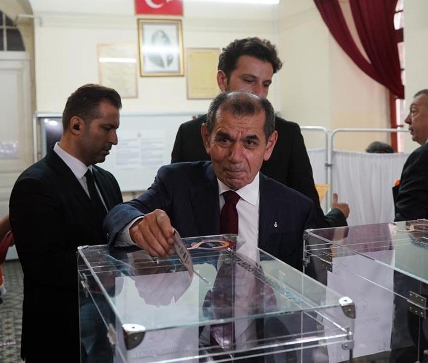 Dursun Özbek durdu Erden Timur yeni teknik direktör bombasını duyurdu! 'Evet sürekli görüşüyoruz'