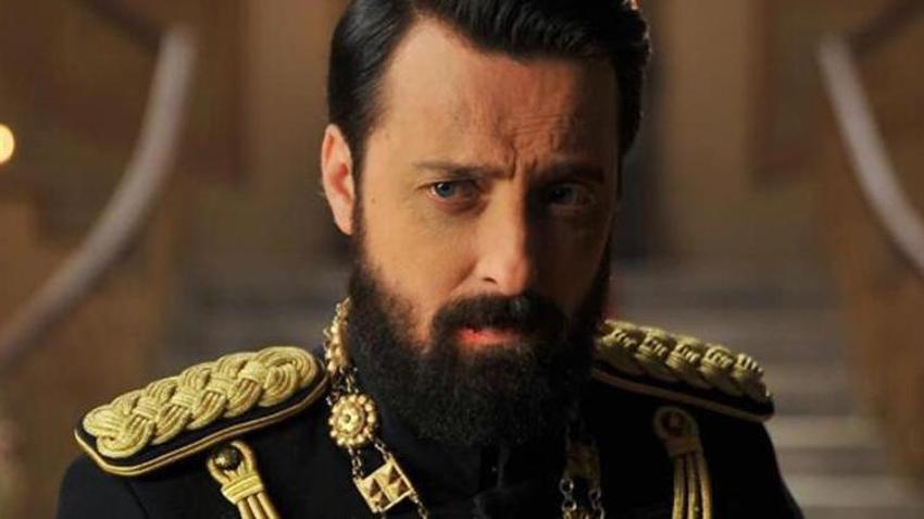 Oyuncu Hakan Yufkacıgil'e taksiciden kısa mesafe dayağı! Hastanelik etti...