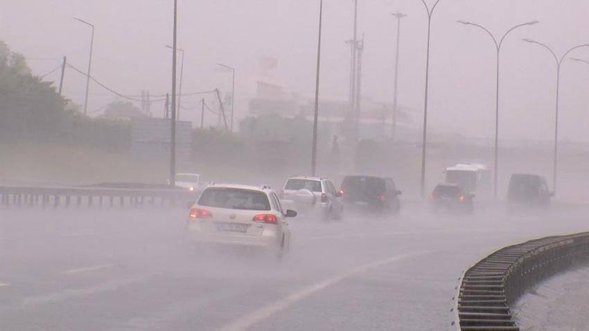 İstanbul ve Ankara dahil 37 kent için sarı kodlu uyarı! Meteoroloji açıkladı, çok şiddetli vuracak... 