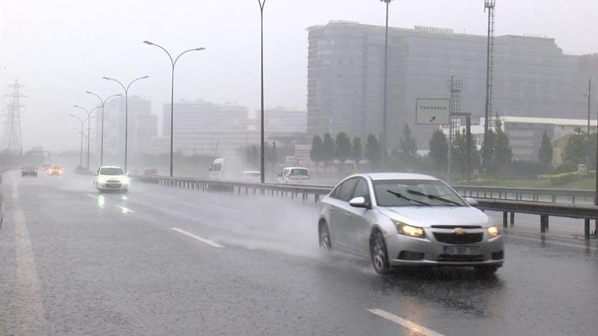 İstanbul ve Ankara dahil 37 kent için sarı kodlu uyarı! Meteoroloji açıkladı, çok şiddetli vuracak... 