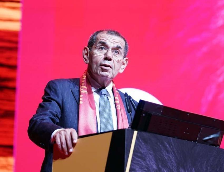 FLAŞ GELİŞME! Galatasaray'da 2 ayrılık birden! Dursun Özbek çok hızlı başladı