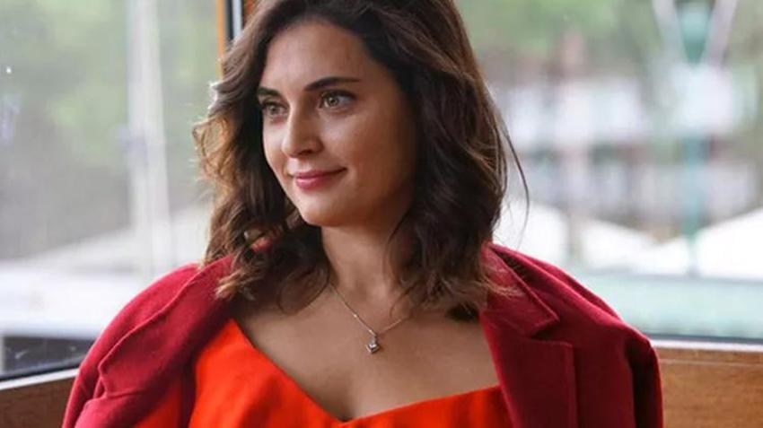 Aslıhan Gürbüz'ün makyajsız haline yorum yağdı!