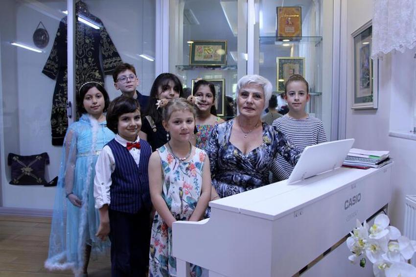 Geleceğin sanatçıları eserlerini sergiledi!