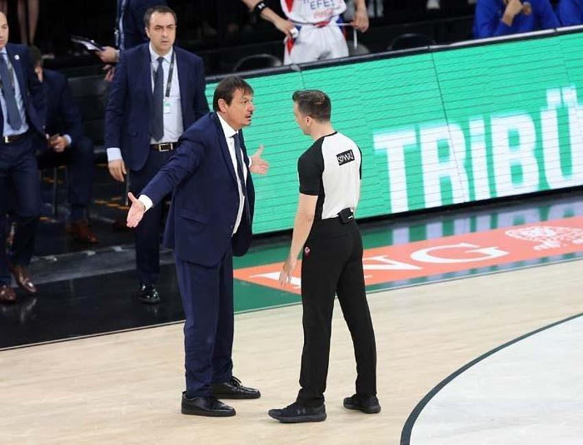 ING Basketbol Süper Ligi'nde şampiyon Fenerbahçe Beko oldu! Yıllar sonra bir ilke imza atıldı