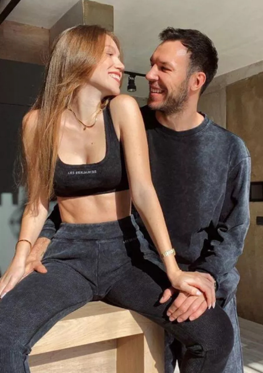 Duygu Özaslan ve Can Maxim Mutaf Paris'te evlendi!