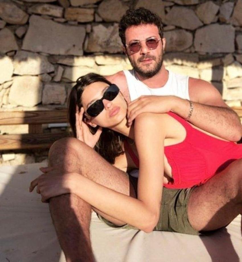 Ünlü isimler tatile çıktı! Burcu Esmersoy'un pozları ortalığı yıktı geçti