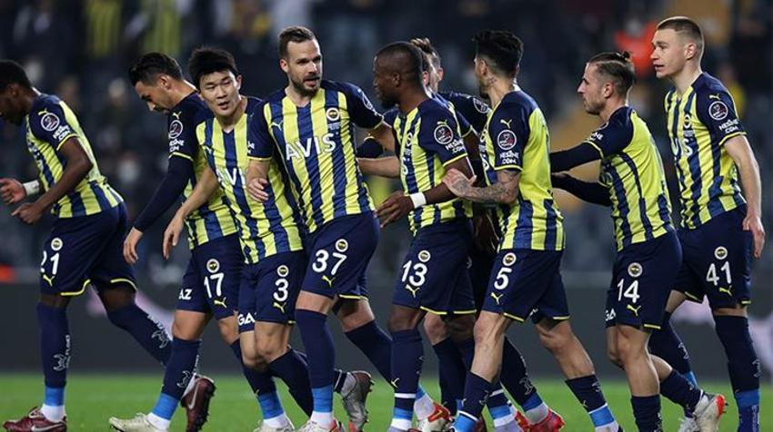 Dev kulüp kesenin ağzını açtı! Fenerbahçe'nin yıldızı artık yolcu...