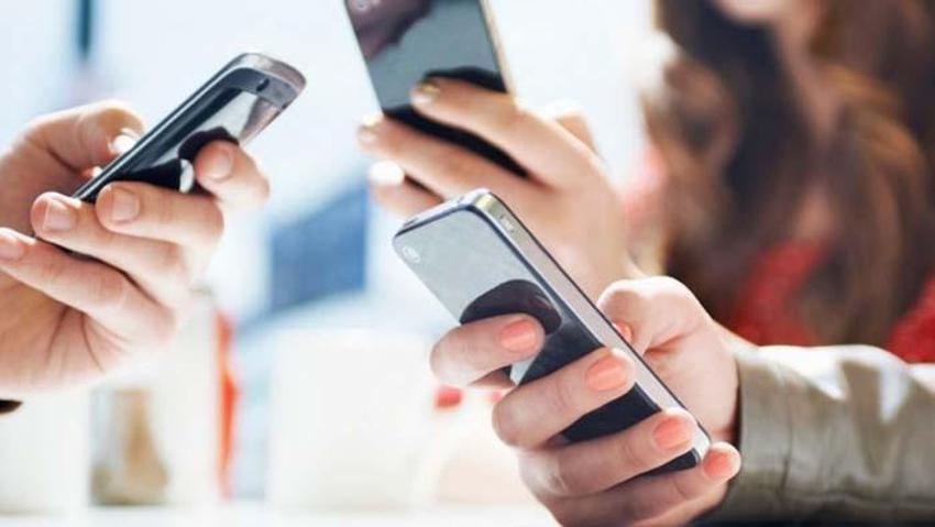 Akıllı telefon kullananlar dikkat! Bu uygulamaları indirdiyseniz...
