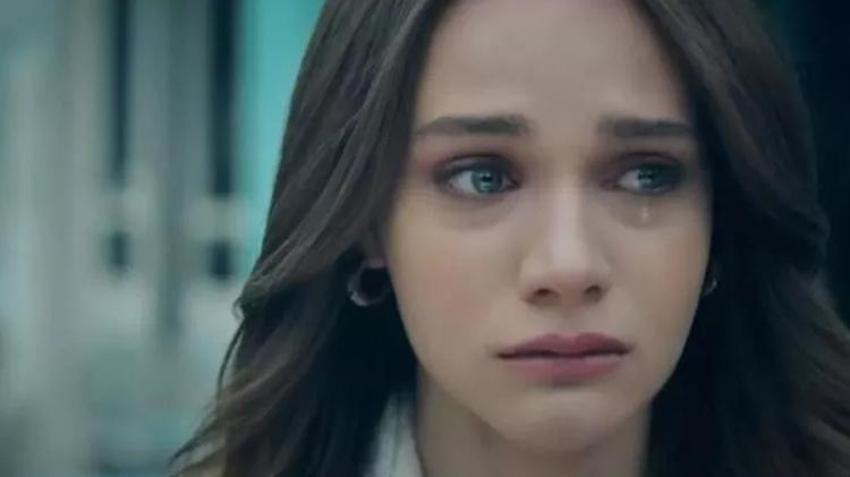 Miray Daner rol arkadaşı Birce Akalay'a övgü yağdırdı! 'Kuş Uçuşu' itirafı...