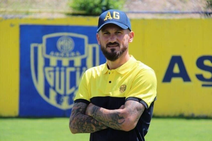 F.Bahçe'den 3.transfer! Sessiz sedasız imzayı attı bugün Jorge Jesus'la antrenmana çıktı