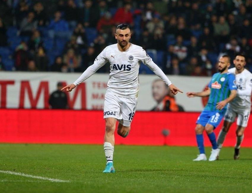 Bu sezon 15 gol 3 asist yaptı 4,5 milyon euro'luk maaş teklifi aldı! 'Bırak F.Bahçe'yi bize gel'