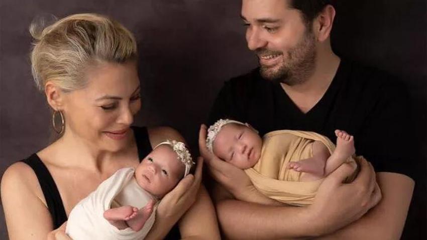Seray Sever ikizleri Alya ve Sofia'yı ilk kez paylaştı!