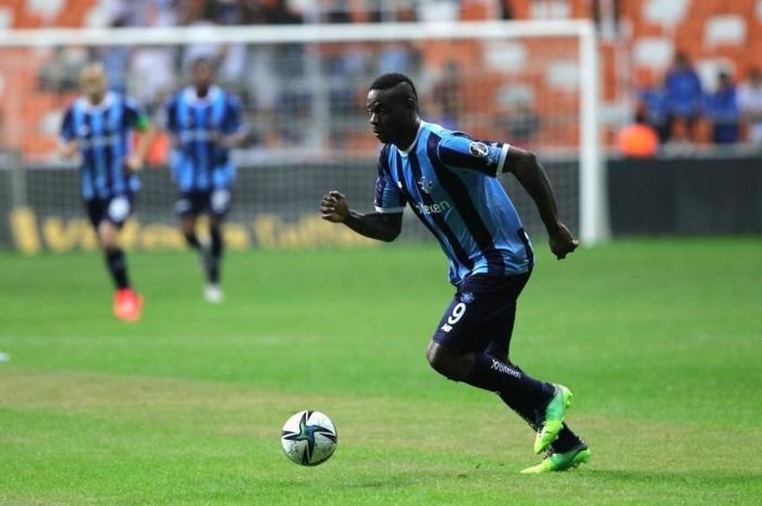 Galatasaray transfer bombasını patlatıyor! Flaş isim bavulunu hazırladı, geliyor...