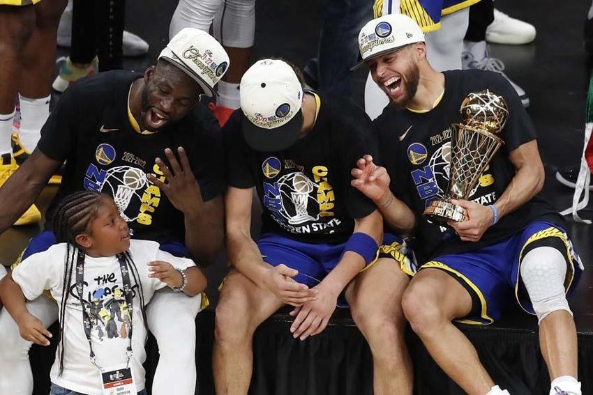 Golden State Warriors şampiyon oldu Stephen Curry öfke kustu! 'Niye bu soruyla başlıyorsun?'