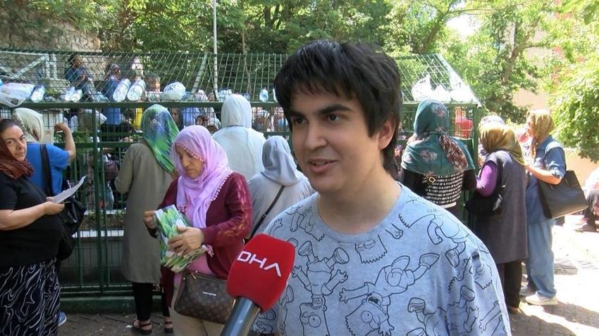 YKS öncesi Zuhuratbaba türbesi doldu taştı 