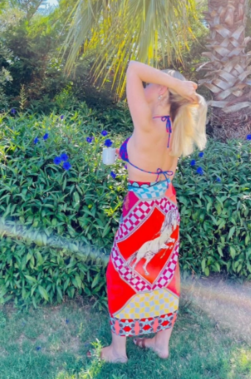 Hadise çiçek açtı! "Üzülmek için zaman yok"
