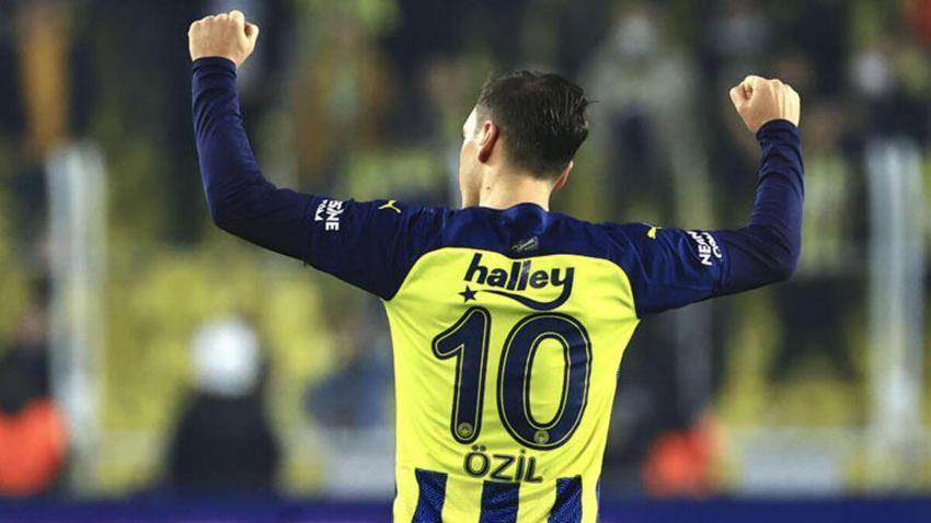 Mesut Özil imzayı attı! Menajeri yeni mesleğini duyurdu, transfer ve Jorge Jesus...