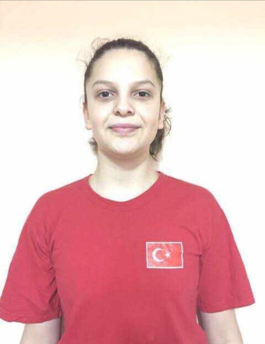 Ebrar Karakurt'un uzun saçlı hali ortaya çıktı! Ebrar Karakurt ...