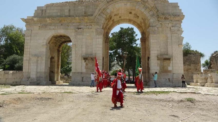 En güzel, en muhteşem ve en popüler 199 tarihi yer ve mekan! Dünyadan milyonlarca turist görmek için Türkiye'ye akın ediyor...