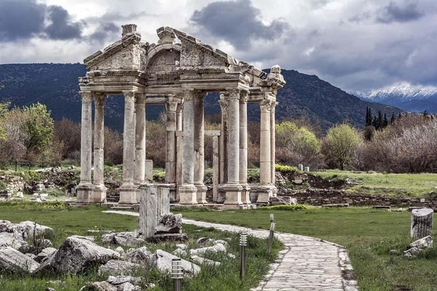 En güzel, en muhteşem ve en popüler 199 tarihi yer ve mekan! Dünyadan milyonlarca turist görmek için Türkiye'ye akın ediyor...