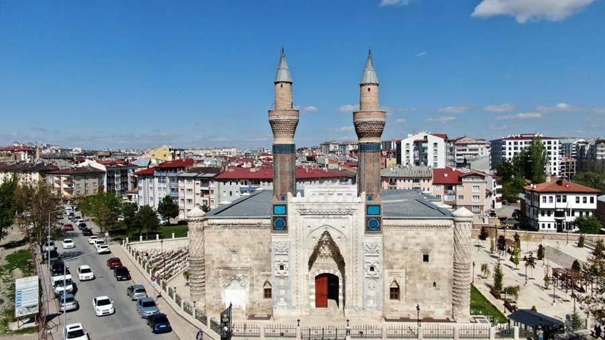 En güzel, en muhteşem ve en popüler 199 tarihi yer ve mekan! Dünyadan milyonlarca turist görmek için Türkiye'ye akın ediyor...