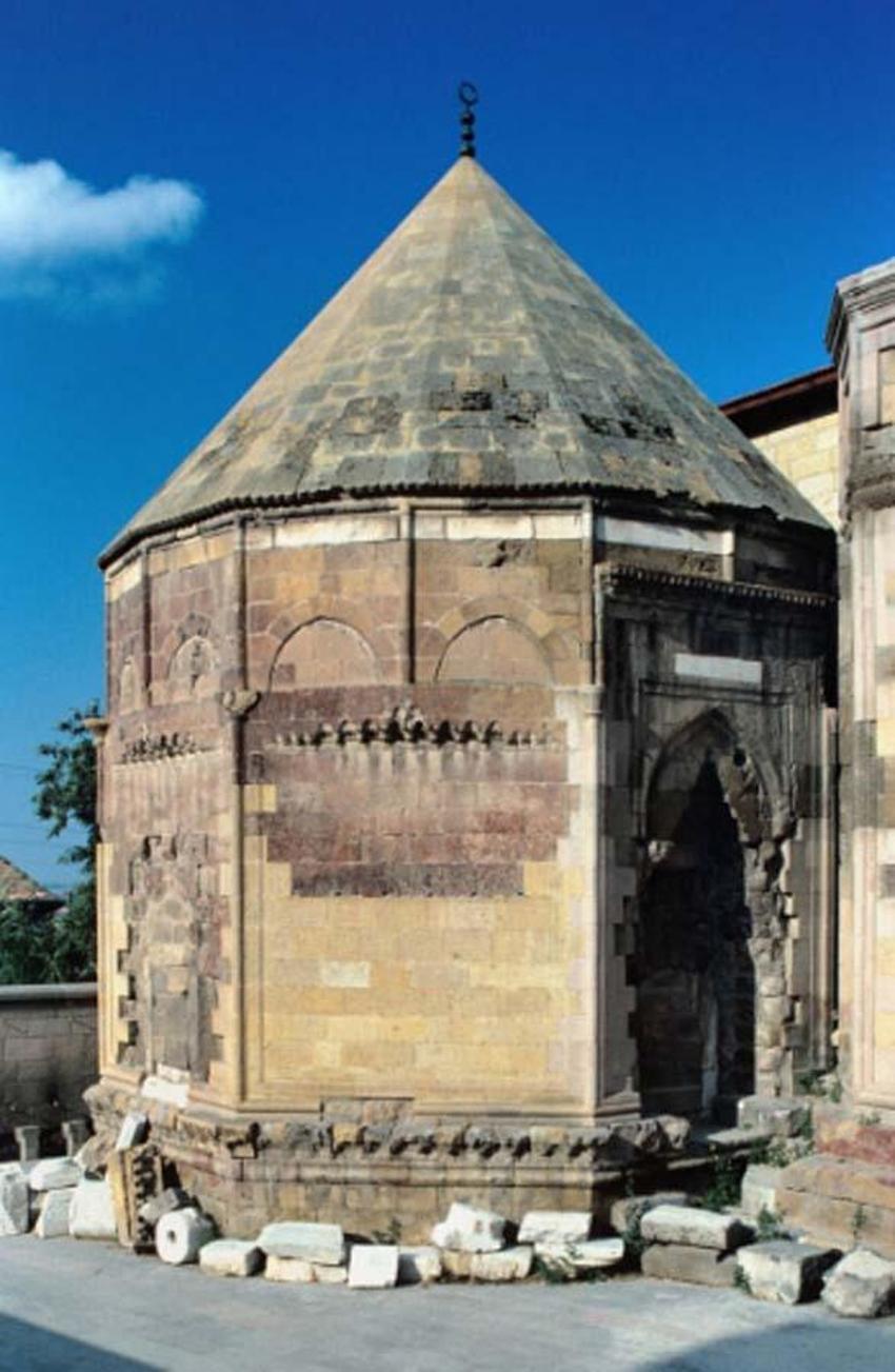 En güzel, en muhteşem ve en popüler 199 tarihi yer ve mekan! Dünyadan milyonlarca turist görmek için Türkiye'ye akın ediyor...