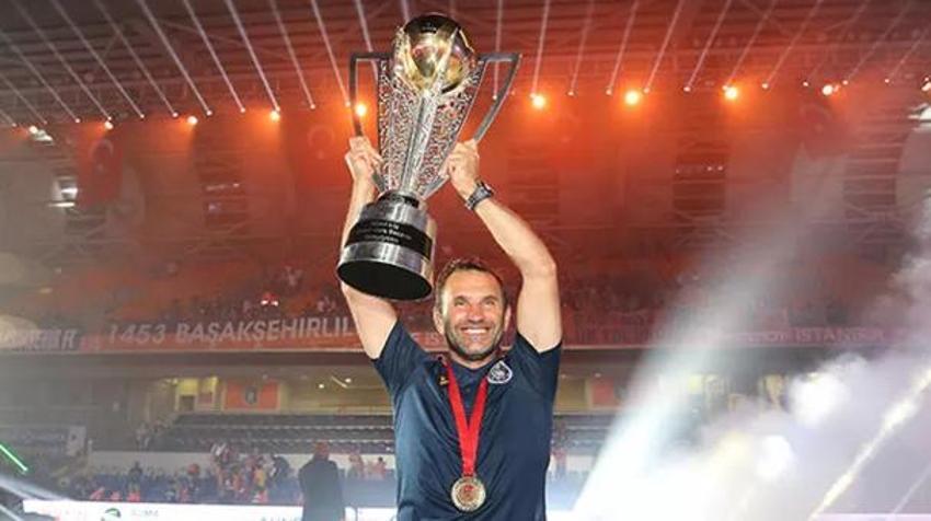 Galatasaray'ın yeni teknik direktörü belli oldu! İmzayı resmen atıyor, Dursun Özbek bu kez...