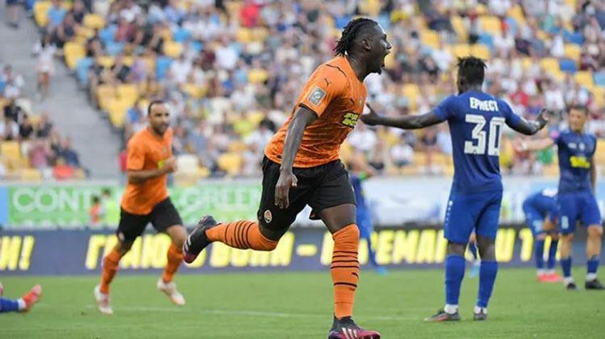 Durdu durdu 'Yeni Moussa Sow'u' buldu! 1 maçta 5 gol atan yıldız forvet geliyor