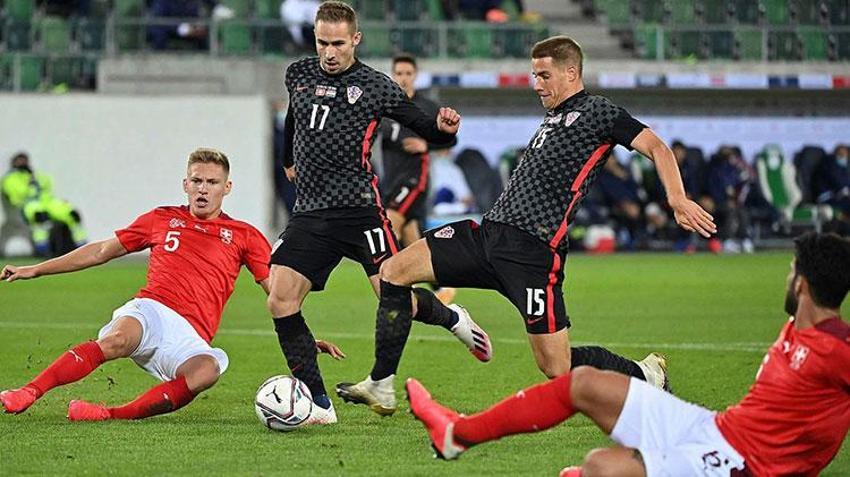 Dursun Özbek ve Okan Buruk'tan taraftarları isyan ettiren 3 transfer! 2'si kümeye düşmüş takımdan...