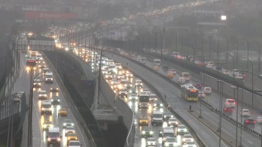 Meteoroloji'den art arda uyarılar, şiddetli geliyor! Marmara'nın doğusunda sel riski