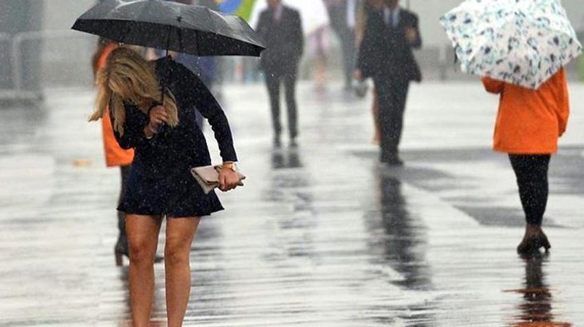 Meteoroloji şiddetle uyarıyor! Saat verip tehlikeye dikkat çekti