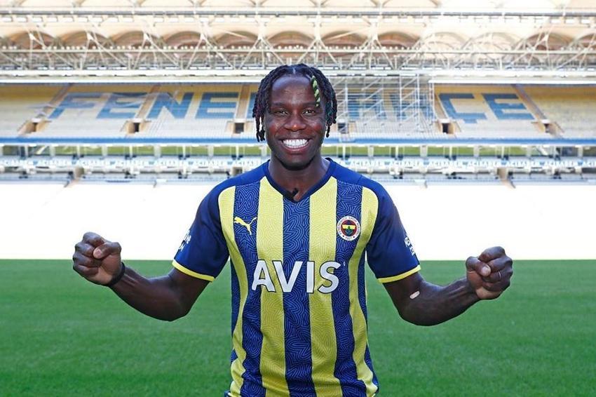 Allahyar'dan sonra Samatta'ya da güle güle! Yeni forvet tam bir canavar! 39 maçta 13 gol 10 asist