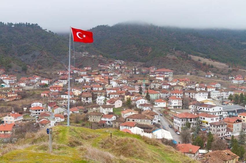2080 yılında Türkiye'nin nüfusu kaç kişi olacak? TÜİK resmen açıkladı: İstatistiklerdeki çarpıcı 2070 yılı detayı...