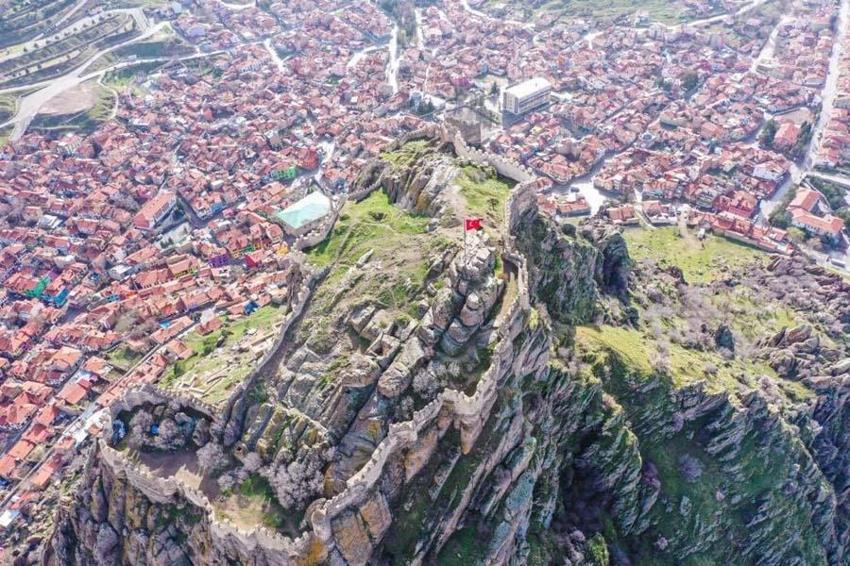 2080 yılında Türkiye'nin nüfusu kaç kişi olacak? TÜİK resmen açıkladı: İstatistiklerdeki çarpıcı 2070 yılı detayı...