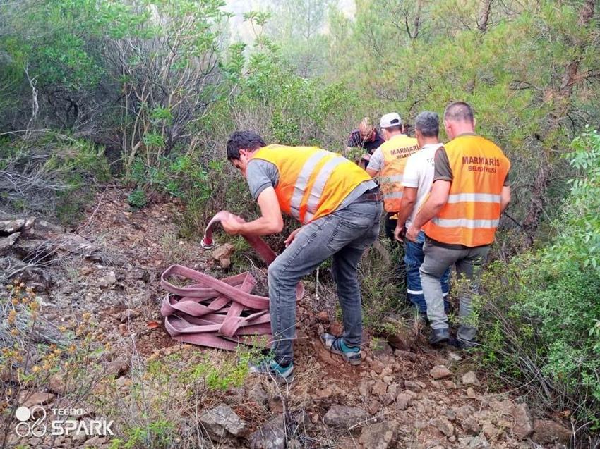Muğla Marmaris’te orman yangını! 20 helikopter ve 14 uçakla havadan müdahale ediliyor...