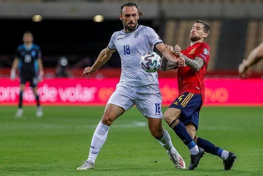 Fenerbahçe'nin eski yıldızını aradı Galatasaray'a çağırdı! 'Alo ben Okan hocan...'