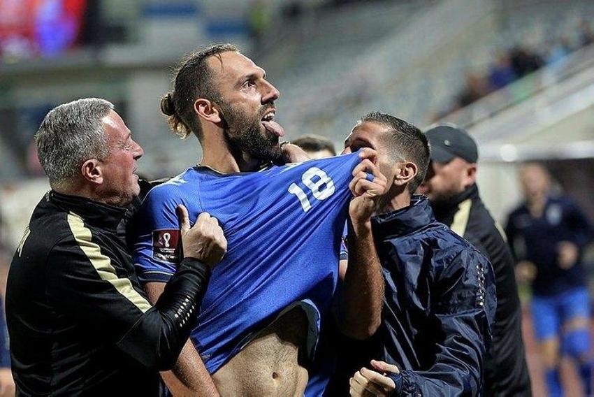 Fenerbahçe'nin eski yıldızını aradı Galatasaray'a çağırdı! 'Alo ben Okan hocan...'
