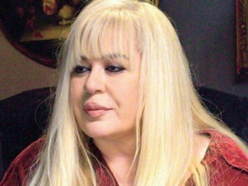Zerrin Özer'den hayranlarını üzen açıklama! Haberi bizzat verdi