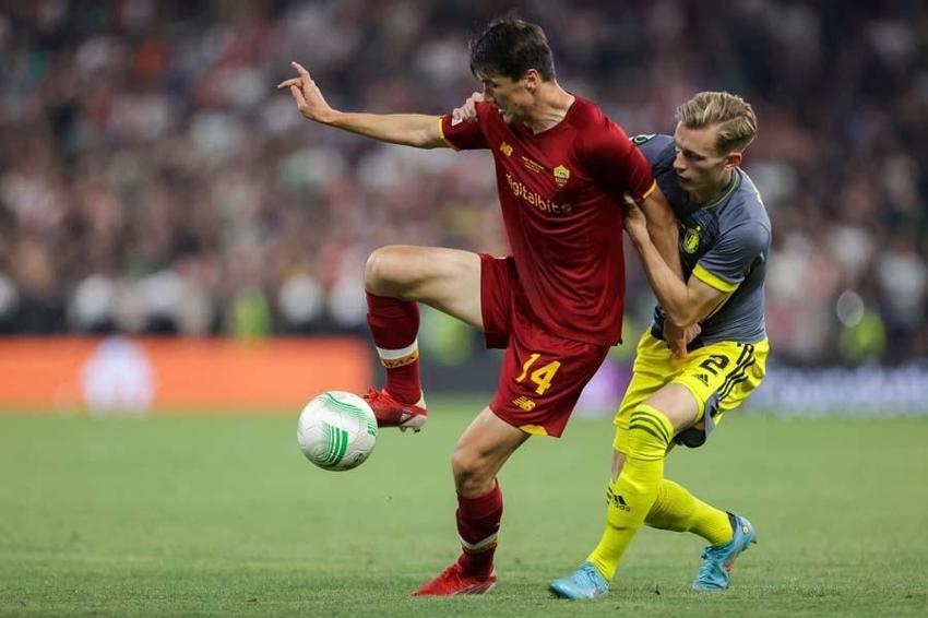 Galatasaray'dan İtalya'ya transfer çıkarması! Forvete 2 yeni golcü geliyor Bafetimbi Gomis ve Mbaye Diagne'ye güle güle...