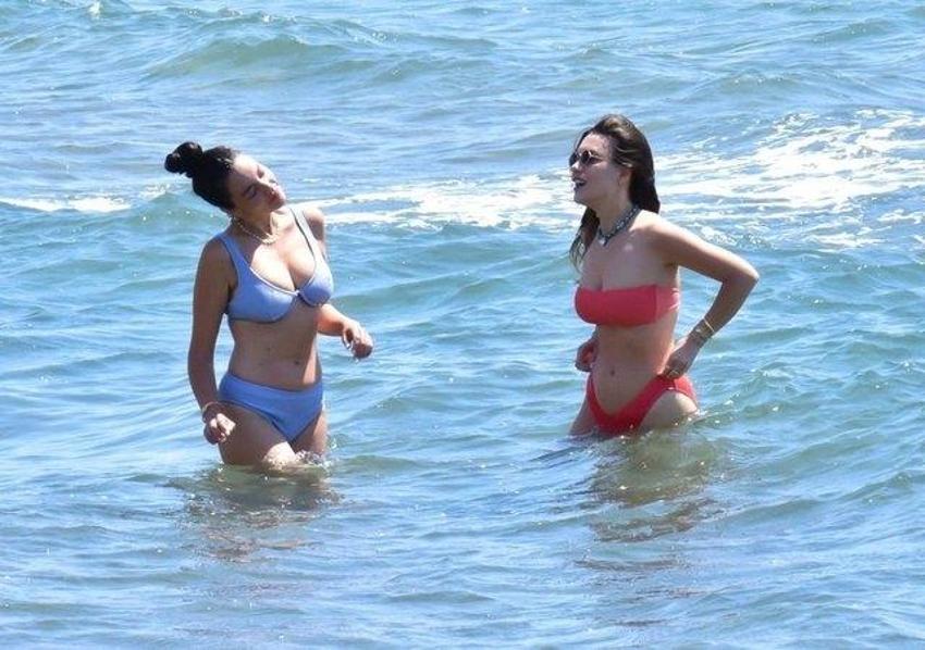 Pelin Akil Altan ile Nilay Cafer tatil sezonu'nu Bodrum'da açtı!