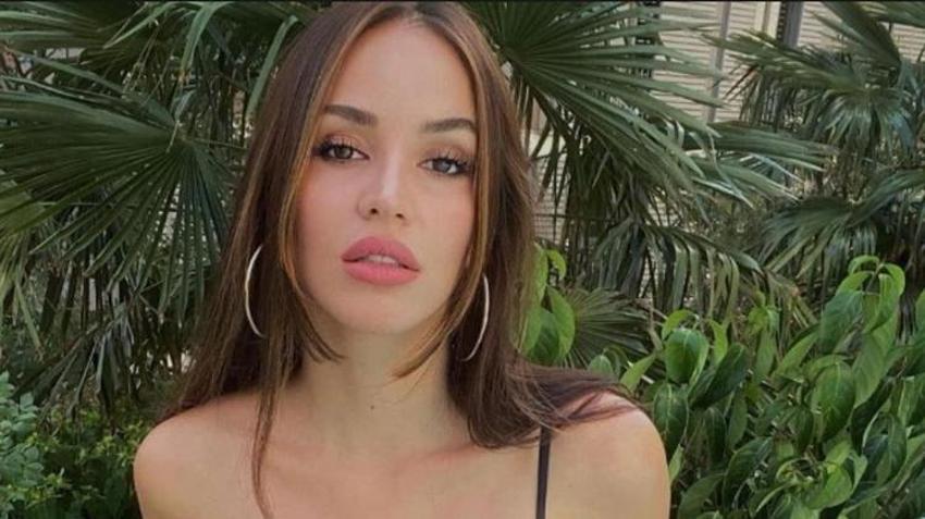 Survivor Berna Keklikler kırmızı mini elbisesiyle ortalığı kasıp kavurdu!