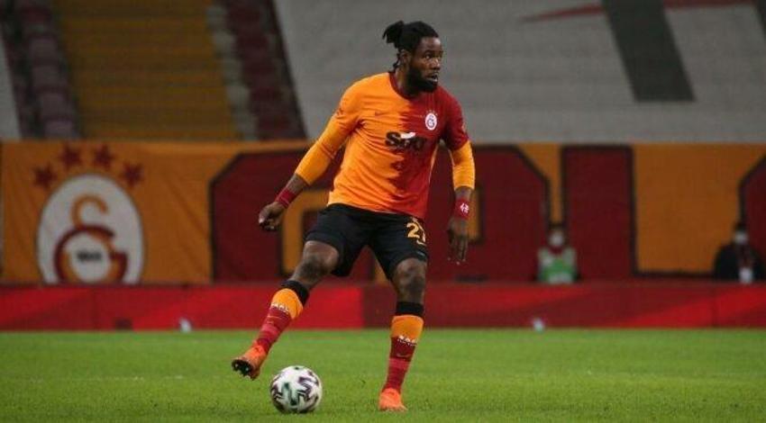 Galatasaray'da kabuk değişimi! 5 ismin bileti kesildi