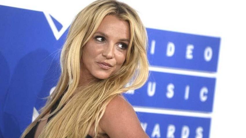 Britney Spears geri döndü! Sosyal medya yıkıldı