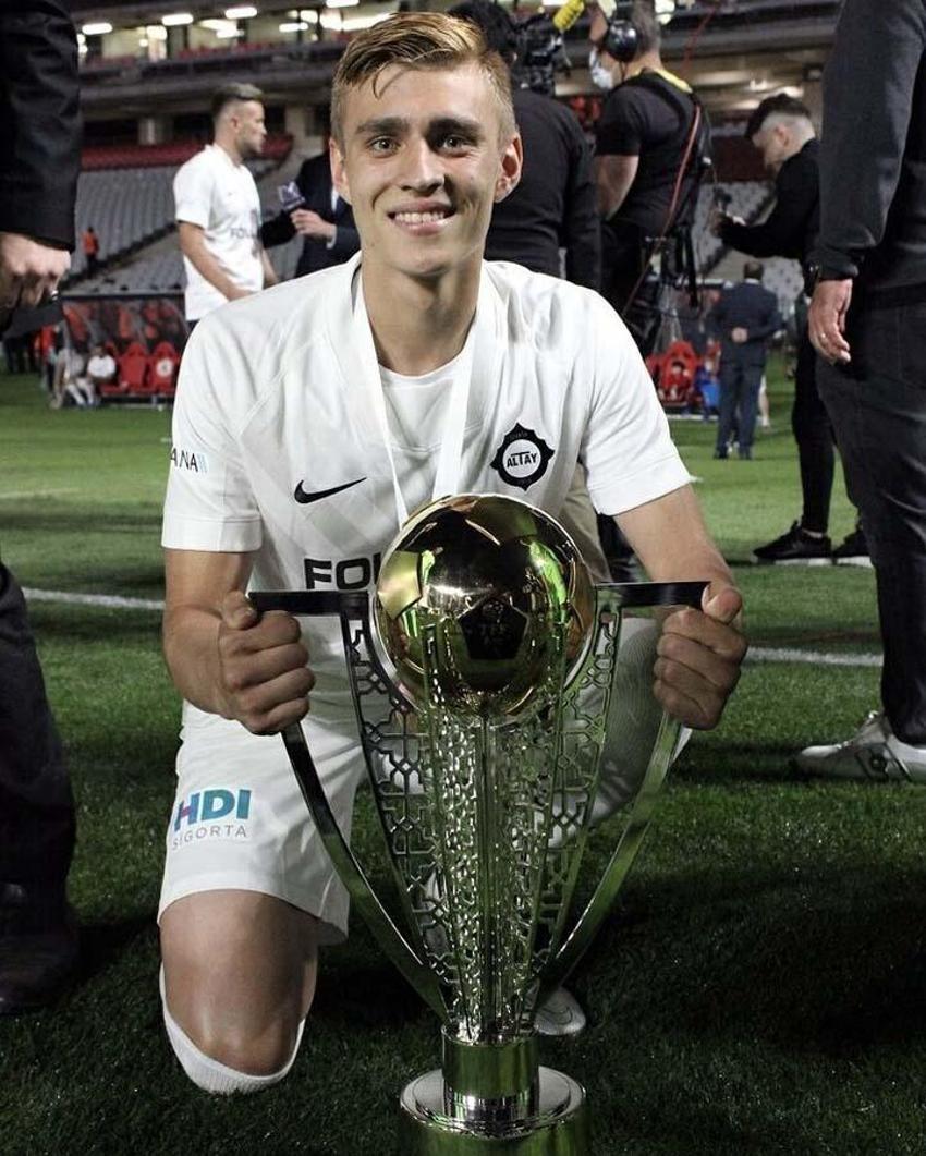 Eyüpspor'dan son dakika Kazımcan Karataş transferi açıklaması: Galatasaray'ın arka bahçesi değiliz...
