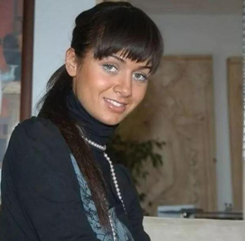 Birce Akalay'ın estetiksiz hali olay oldu! 'Kuş Uçuşu'nda oynadığı karakterle adından söz ettirmişti