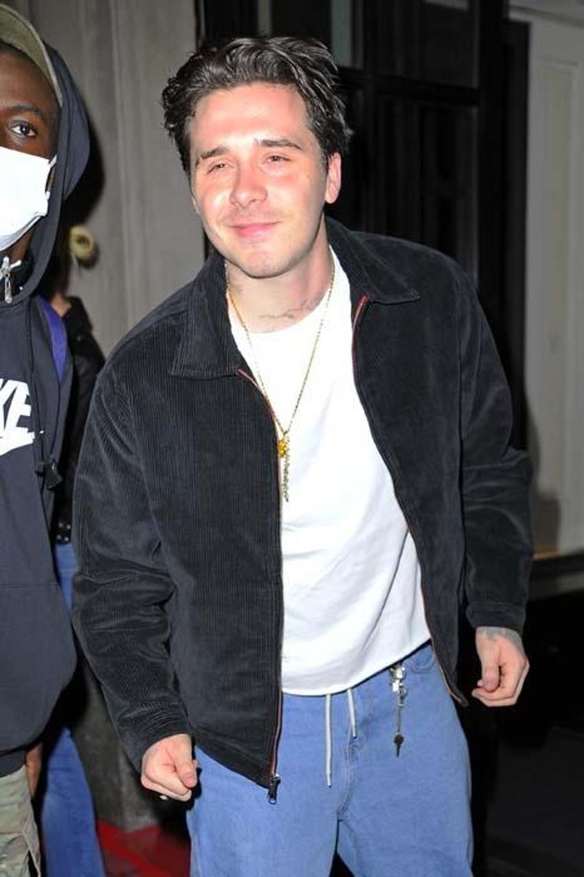 Brooklyn Beckham, karısının soyadını alınca ortalık karıştı! Gelin, kayınpederini ve kayınvalidesini eleştirdi...