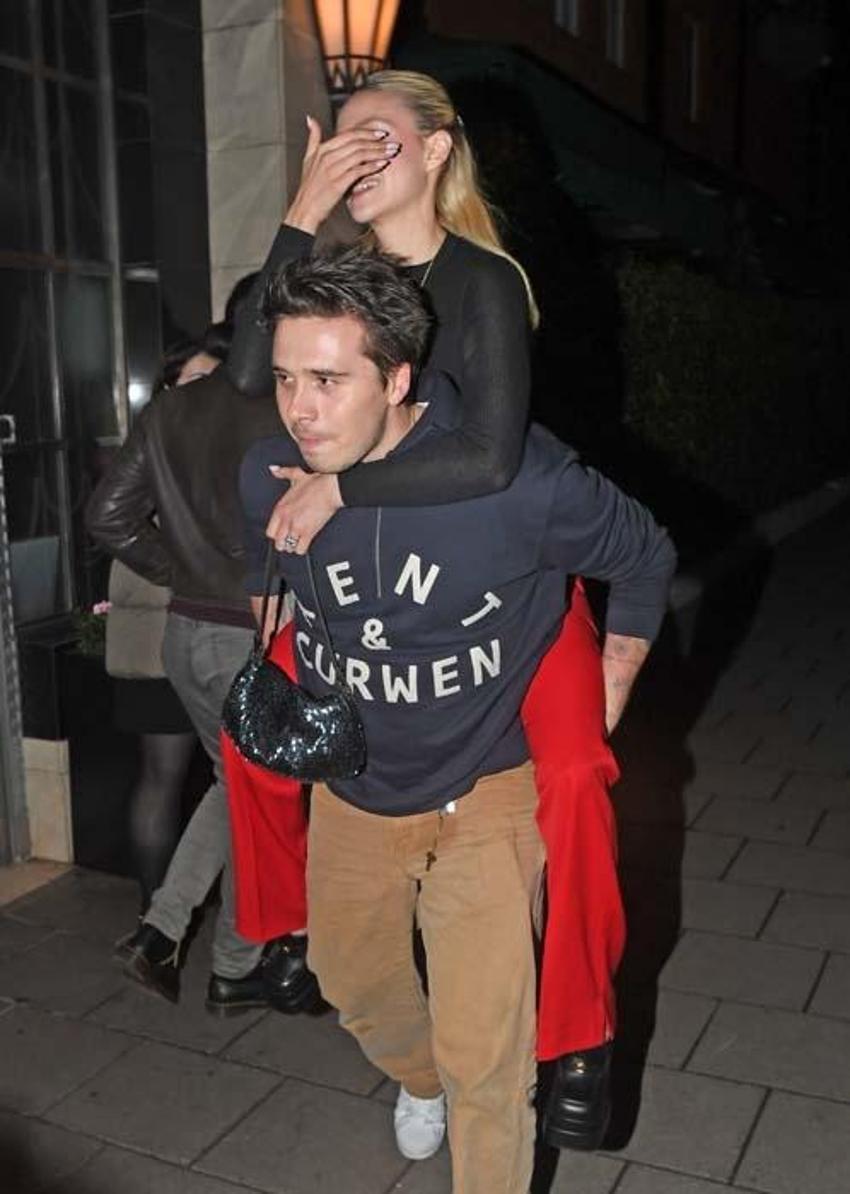 Brooklyn Beckham, karısının soyadını alınca ortalık karıştı! Gelin, kayınpederini ve kayınvalidesini eleştirdi...
