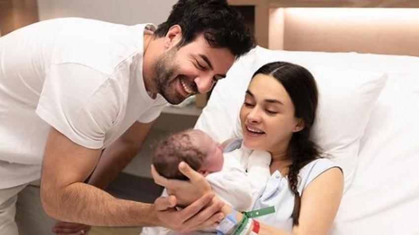 Hande Soral oğlu Ali'yi paylaştı! 'Aşk yaşama saatleri'